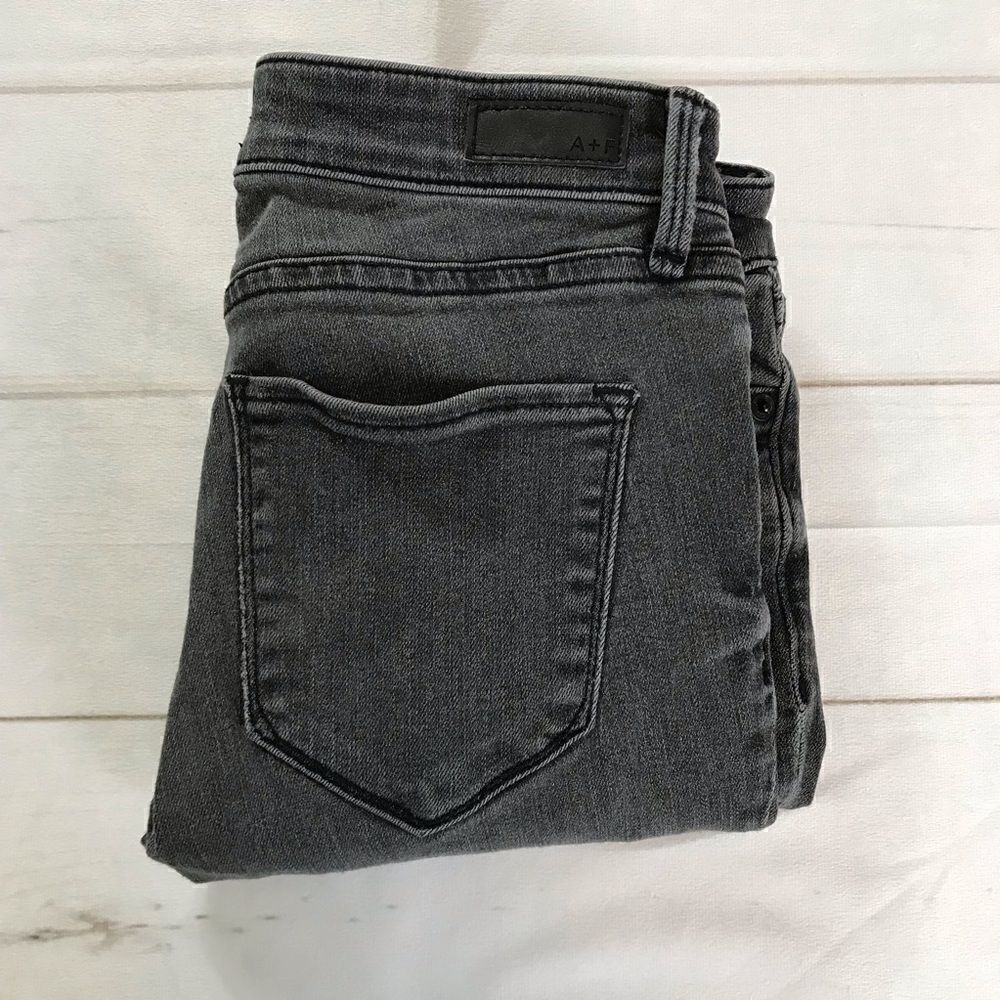 Abercrombie & Fitch Gray/Black Harper Super Skinny